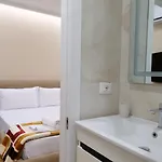 شقة Kristi 03 *