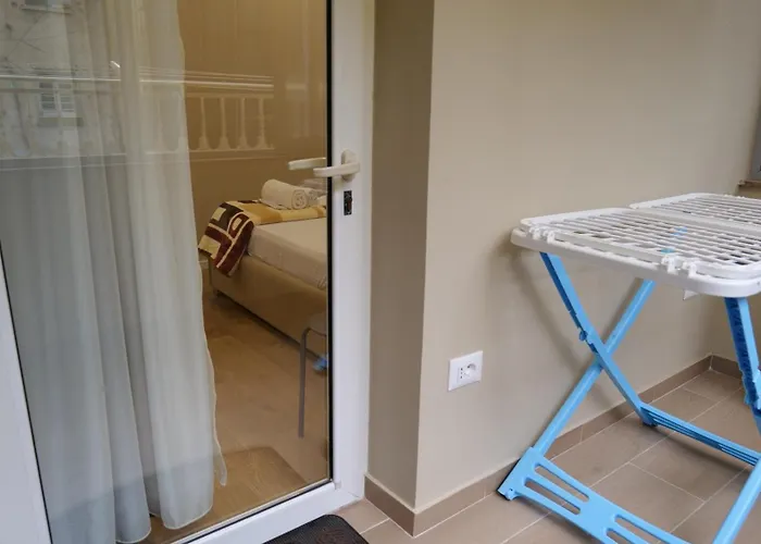 Kristi 03 ティラナ